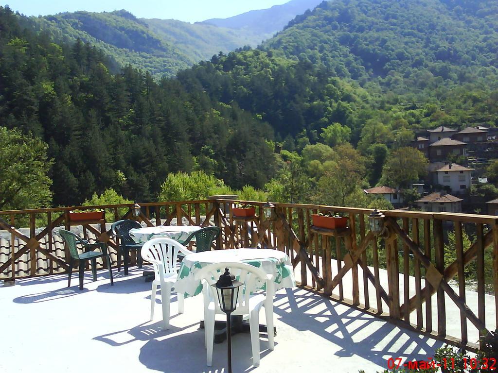 Guest House Perla Bachkovo Buitenkant foto