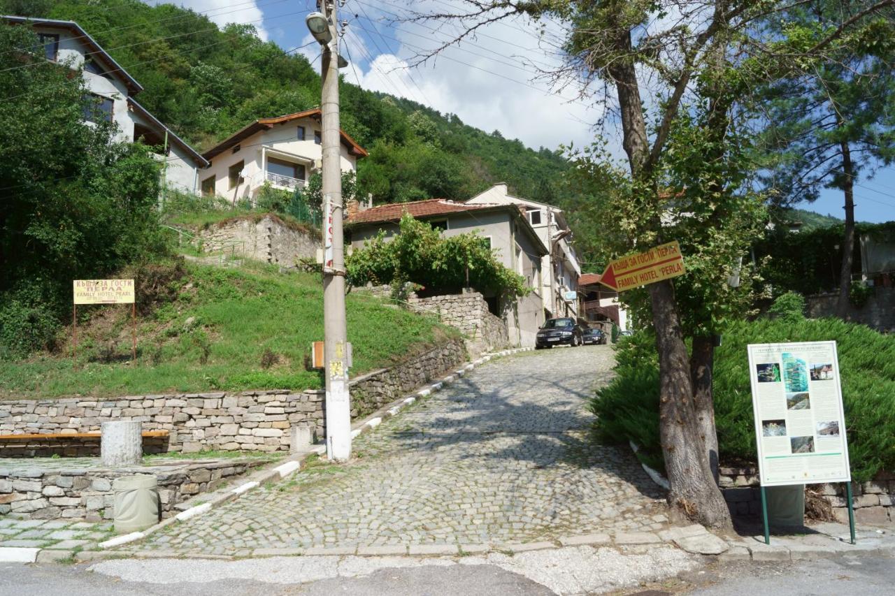 Guest House Perla Bachkovo Buitenkant foto