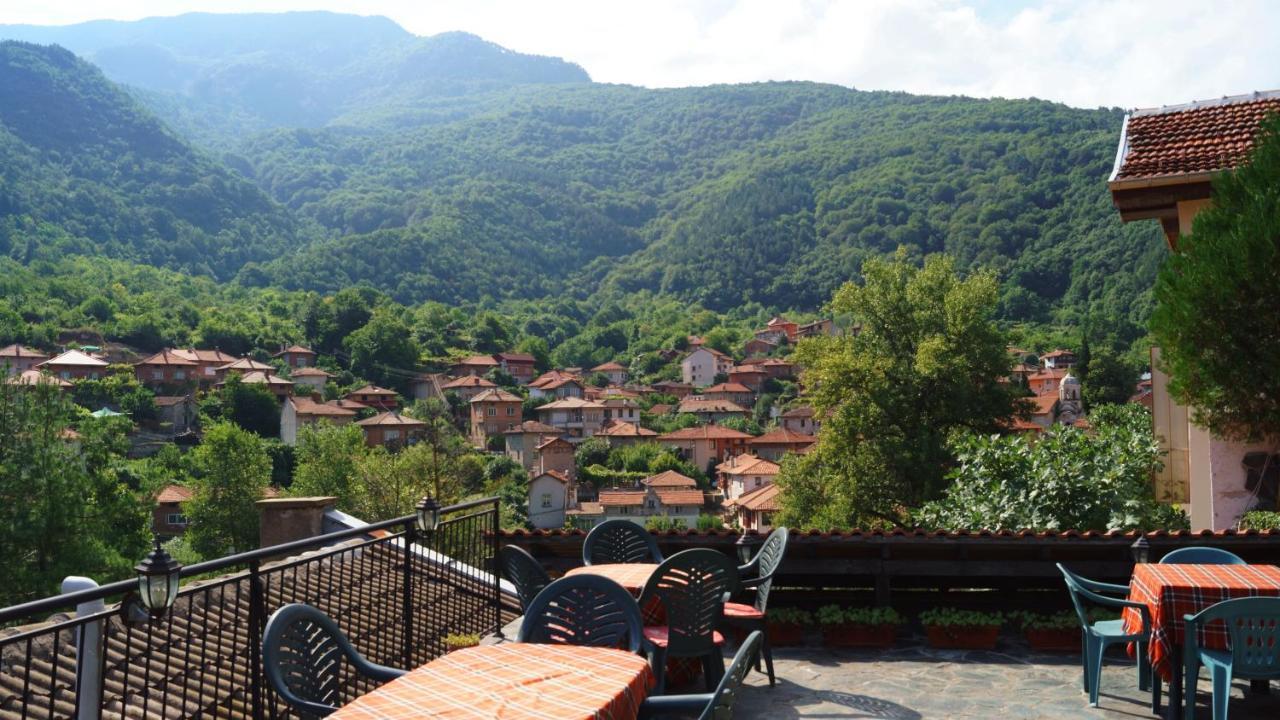 Guest House Perla Bachkovo Buitenkant foto
